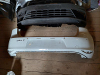 Volkswagen Golf 7 - zadnji branik