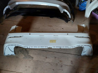 Volkswagen Golf 8 - zadnji branik