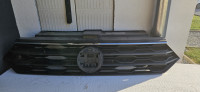***Volkswagen T Roc***2GA853651E**MASKA PREDNJA