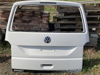 Volkswagen T6 Multivan zadnja hauba