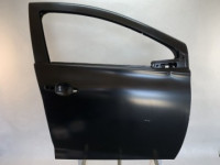vrata desna prednje renault zoe 12r 80106601r 08.26 80106601R