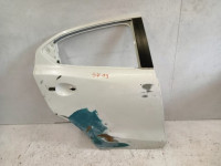 VRATA DESNA  ZADNJA STRANA ZADNJI MAZDA 2 14-