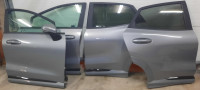 Vrata ford puma.staklo.brava.lajsna.retrovizor.podizac kvaka.oplata.