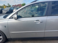 vrata kompletne lijevi prednji dio volvo v50 i 426-26 ID: 235942