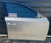 Vrata /Škoda Octavia 4 2022 /Prednja desna /Oštećenje vidljivo