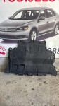 Vw golf 7 passat b8 skoda zastita motora 5Q0825236
