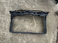 VW Golf 8 VIII 5H0 prednji vezni lim 5H0805588J