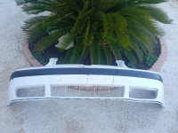 VW Golf IV- branik prednji