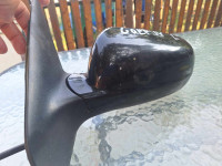 vw golf IV lijevi retrovizor crni mehanicki