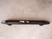 GOLF IV BRANIK ZADNJI-GREDICA