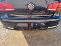 Vw passat 2011 godina limuzina zadnji branik