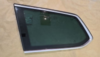 VW Passat B8 - zadnje lijevo staklo (3G9845297CH)