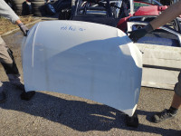 VW POLO 17- PREDNJA HAUBA