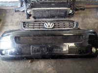 VW T5 Multivan prednji branik