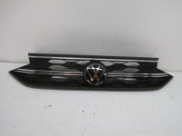 VW TAIGO 2G7 GRILL MASKA