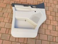 VW TRANSPORTER  OBLOGA PREGRADA  VRATA I TOVARNOG PROSTORA