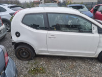Vw up desna vreata