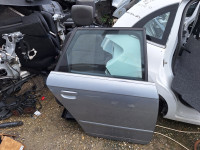 Zadnja desna vrata a4 b7 karavan