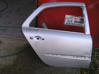Zadnja desna vrata za Renault Lagunu 2002.-06.