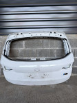 ZADNJA HAUBA BMW 2 ACTIVE TOURER 2022
