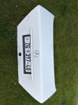 Zadnja hauba Mercedes W202