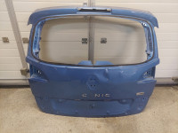 Zadnja hauba scenic 3