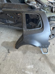 Zadnja lijeva stranica VW Touran 2013g