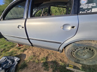 zadnja lijeva vrata vw passat b5 limuzina