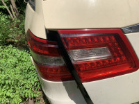 ZADNJE LAMPE MERCEDES KARAVAN E-KLASA 2010