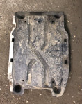 Zaštita mjenjača za seriju 7 e65 e66 BMW plastika 7002379
