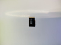 Daneelec micro SD 1GB  + adapter + čitač kart
