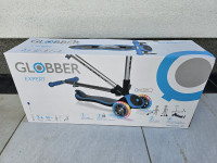 djecji romobil sa svijetleći točkovima + poklon