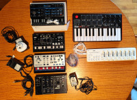 AKAI, KORG Volca, BEHRINGER Pro VS mini-različiti uređaji