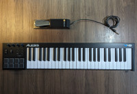 Alesis V49 MIDI klavijatura + M-audio SP-2 sustain pedala