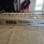 KORG triton pro