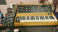 MiniMoog Model D