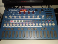 Novo, nekorišteno Sonicware Liven Ambient + decksaver