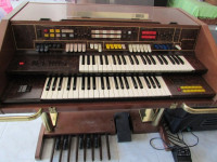 Orgulje Farfia Louvre P