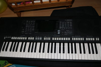 Yamaha Klavijatura S950