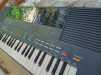 YAMAHA PSS-480 PortaSound Digital Synthesizer Keyboard with AC Power s
