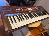Casio Casiotone 403 synthesizer klavijatura sintesajzer