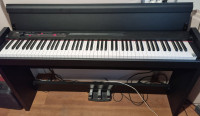 KORG LP-380 - Digitalni Klavir