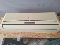 Dual klima uređaj Midea