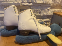 Head ženske klizaljke model Amber velićina EU 39