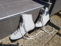 Klizaljke br. 38 IZVRSNA PRILIKA!