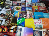 Vjerski priručnici ili knjige 60 kom