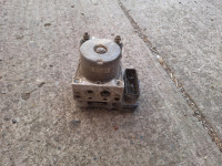 abs centrala mazda 626 2.0ditd 2002g.