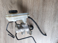 AUDI A4 B6  GLAVNI KOČIONI CILINDAR