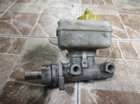 glavni kocioni cilindar škoda octavia 1.9 tdi 2000g.