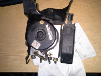 KOMPRESOR ABS 2S612M110CD FORD FIESTA 2002-2005